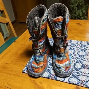 Sanuk Colorful Women's Moccasins with Buckles